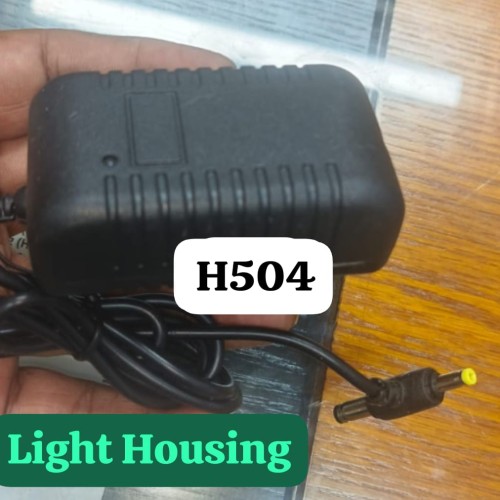 (504)LIGHT HOUSING